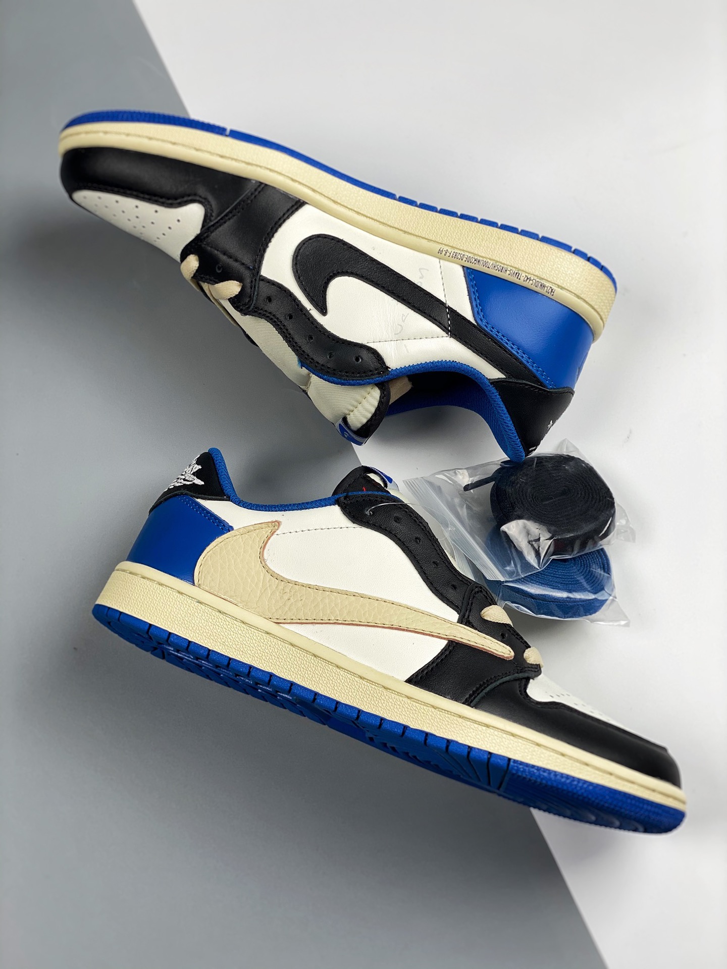 Travis Scott x Fragment x Air Jordan 1 Low OG White Blue For Sale