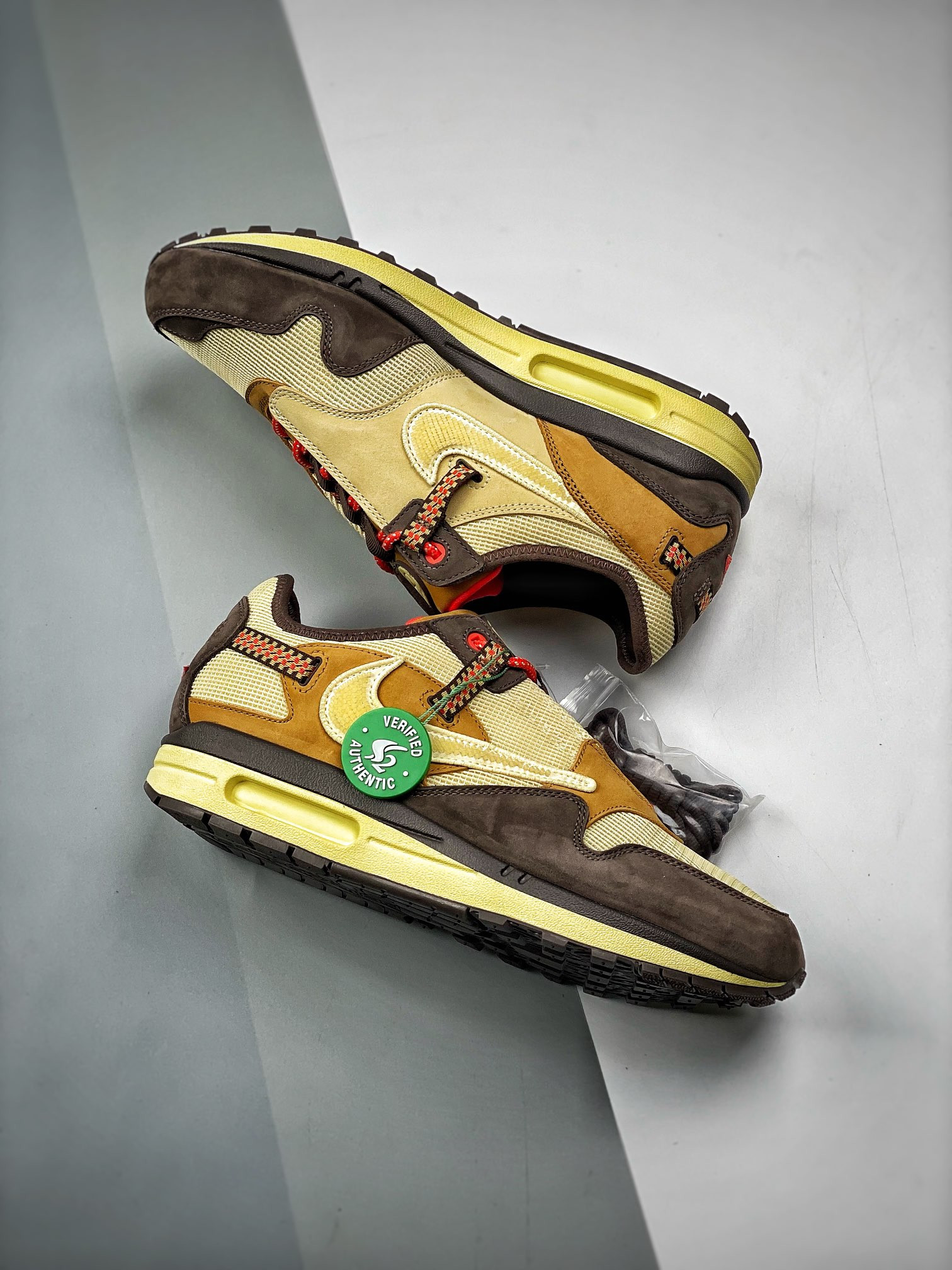 Travis Scott x Nike Air Max 1 Baroque Brown/Lemon Drop-Wheat-Chile Red For Sale