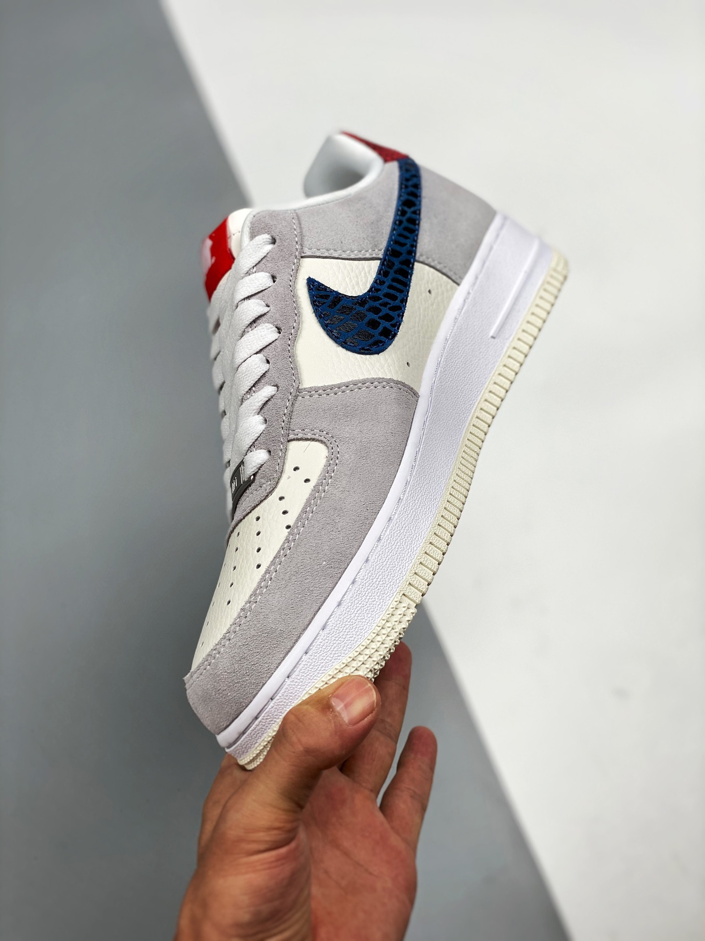 Undefeated x Nike Air Force 1 Low ‘5 On It’ Grey Fog/Imperial Blue For Sale