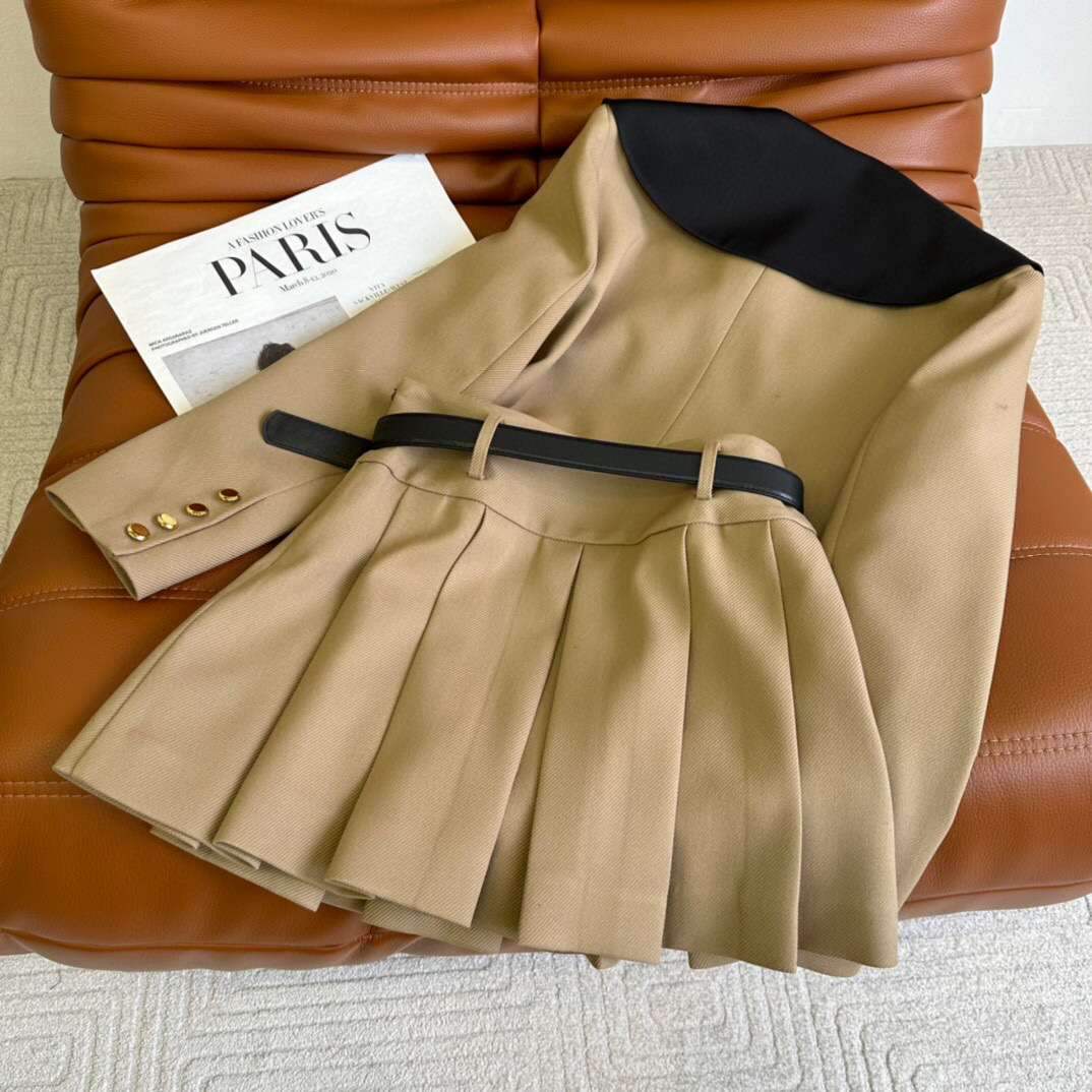 Yves Saint Laurent Set Accordion Pleat Skirt Beige For Women Yves Saint Laurent Set Accordion Pleat Skirt Beige For Women
