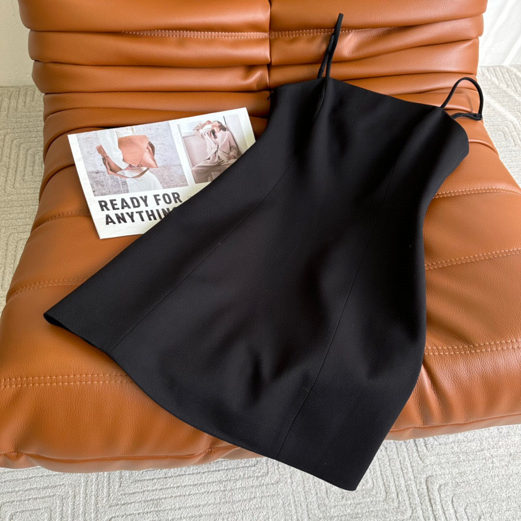 Yves Saint Laurent Set Croptop Vest Dress Black For Women Yves Saint Laurent Set Croptop Vest Dress Black For Women